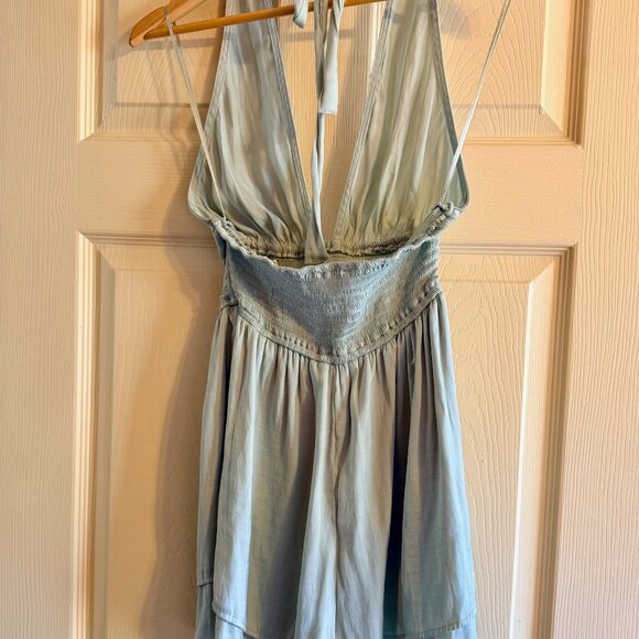 Halter romper - Picture 2 of 5